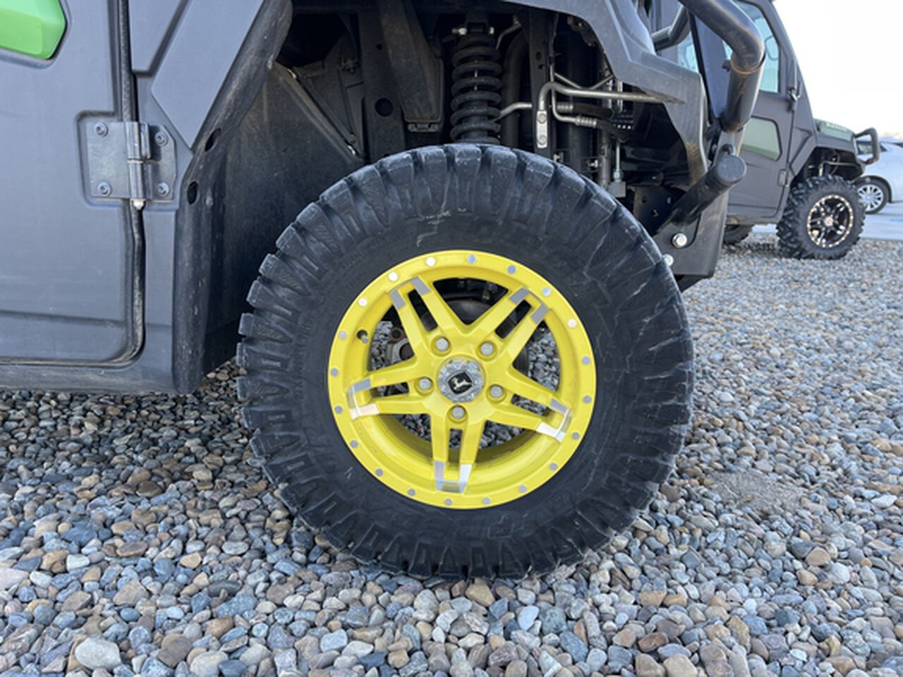 2023 XUV 865R - 444543,  image number 17