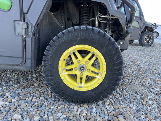 2023 XUV 865R - 444543,  image number 17