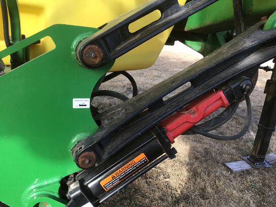 2025 2530L - 442083,  image number 17