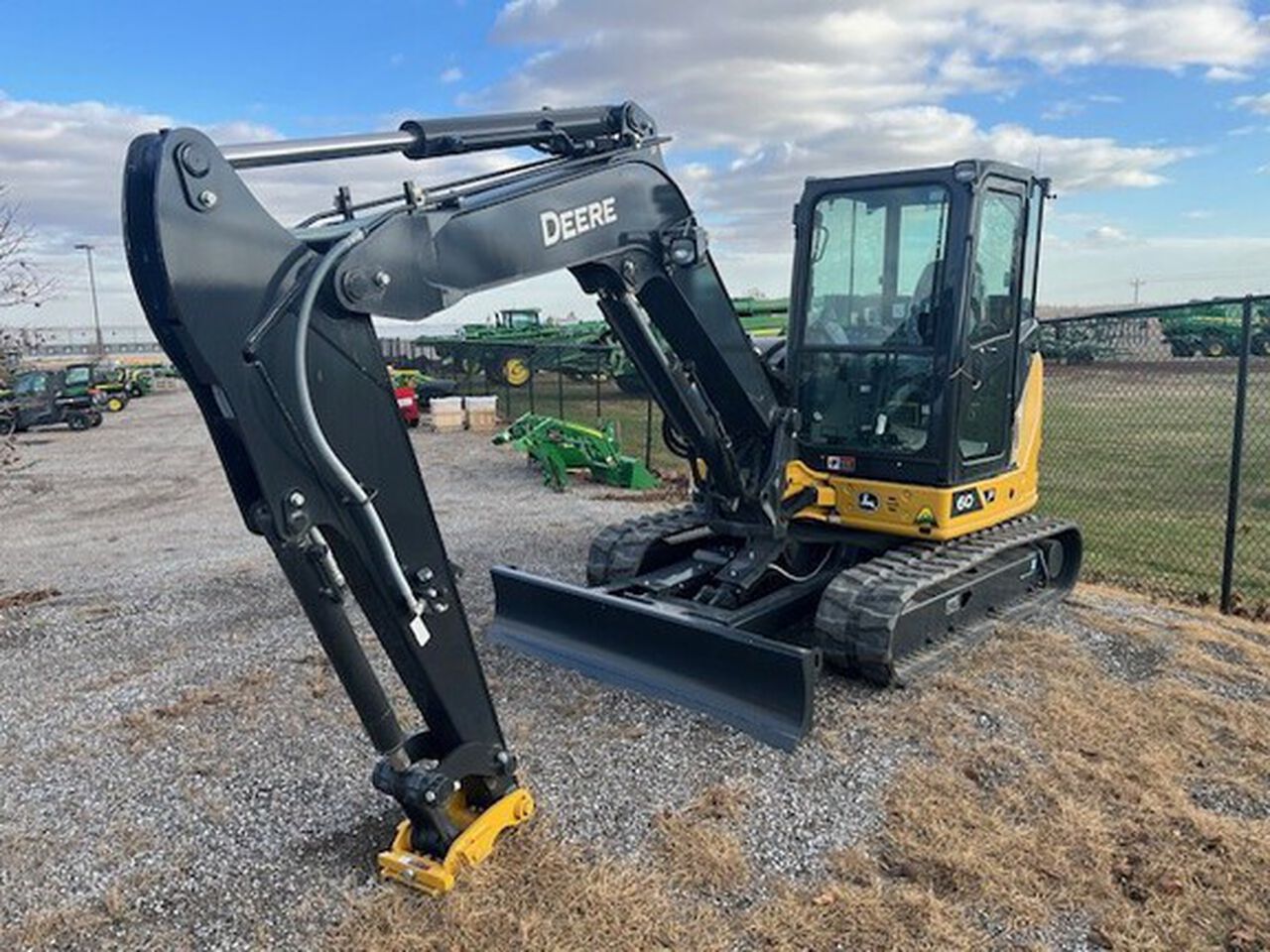 2024 60 P - 427343,  image number 1