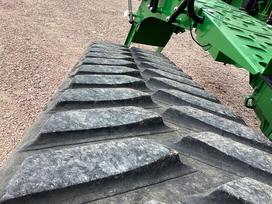 2010 8345RT - 427665,  image number 20