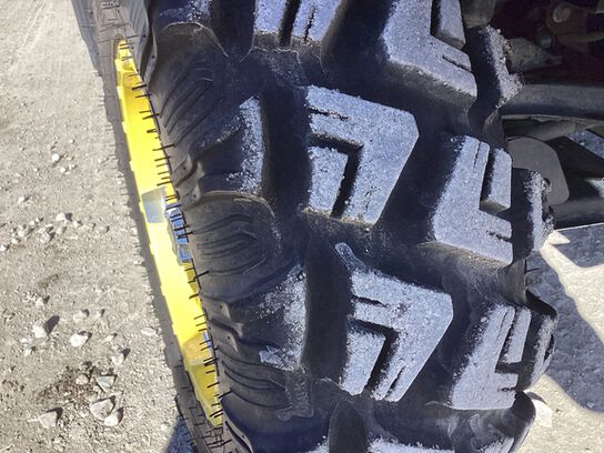 2020 XUV 835R - 429274,  image number 23